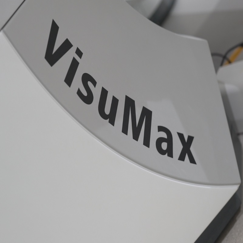 Close-up of Carl Zeiss ophthalmology equipment used in advanced eye care clinics in Iran.